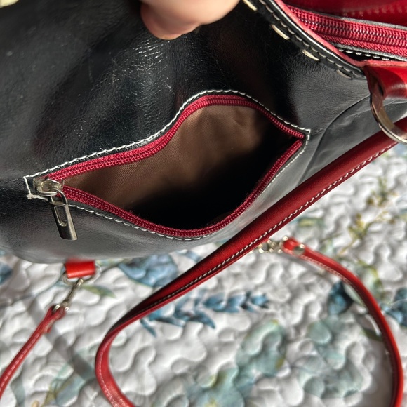 VERA PELLE Made in Italy Black and Red Leather Backpack with Convertible Straps - Picture 11 of 17